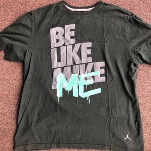 Used in great condition Jordan shirt